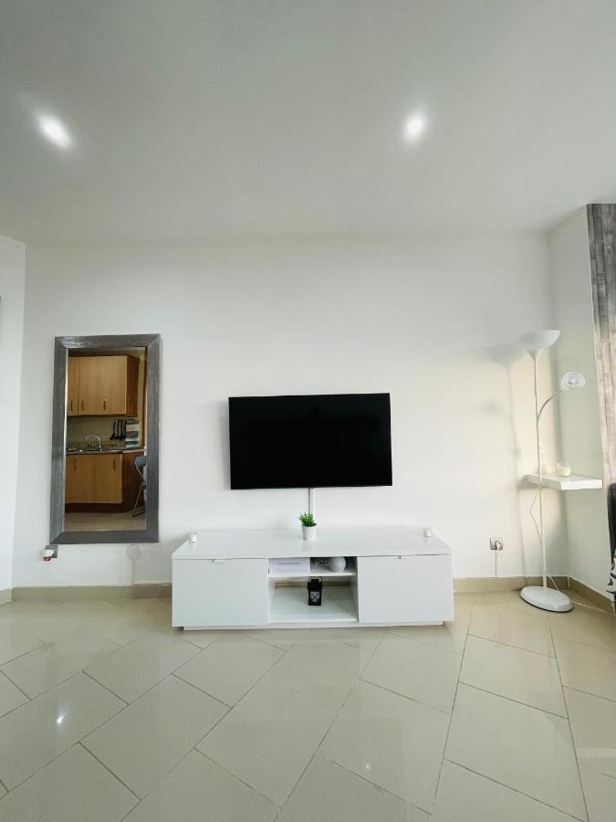 La Torre 1337 Precioso, Moderno Y Con Piscina Lejlighed Torremolinos